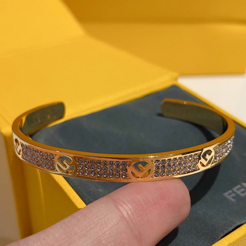 Fendi Bracelet 06yxs01